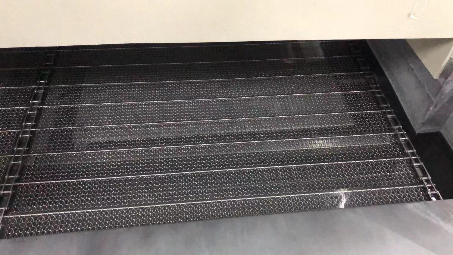 汽車配件清洗，如何不改變設備，增加網帶的載重能力