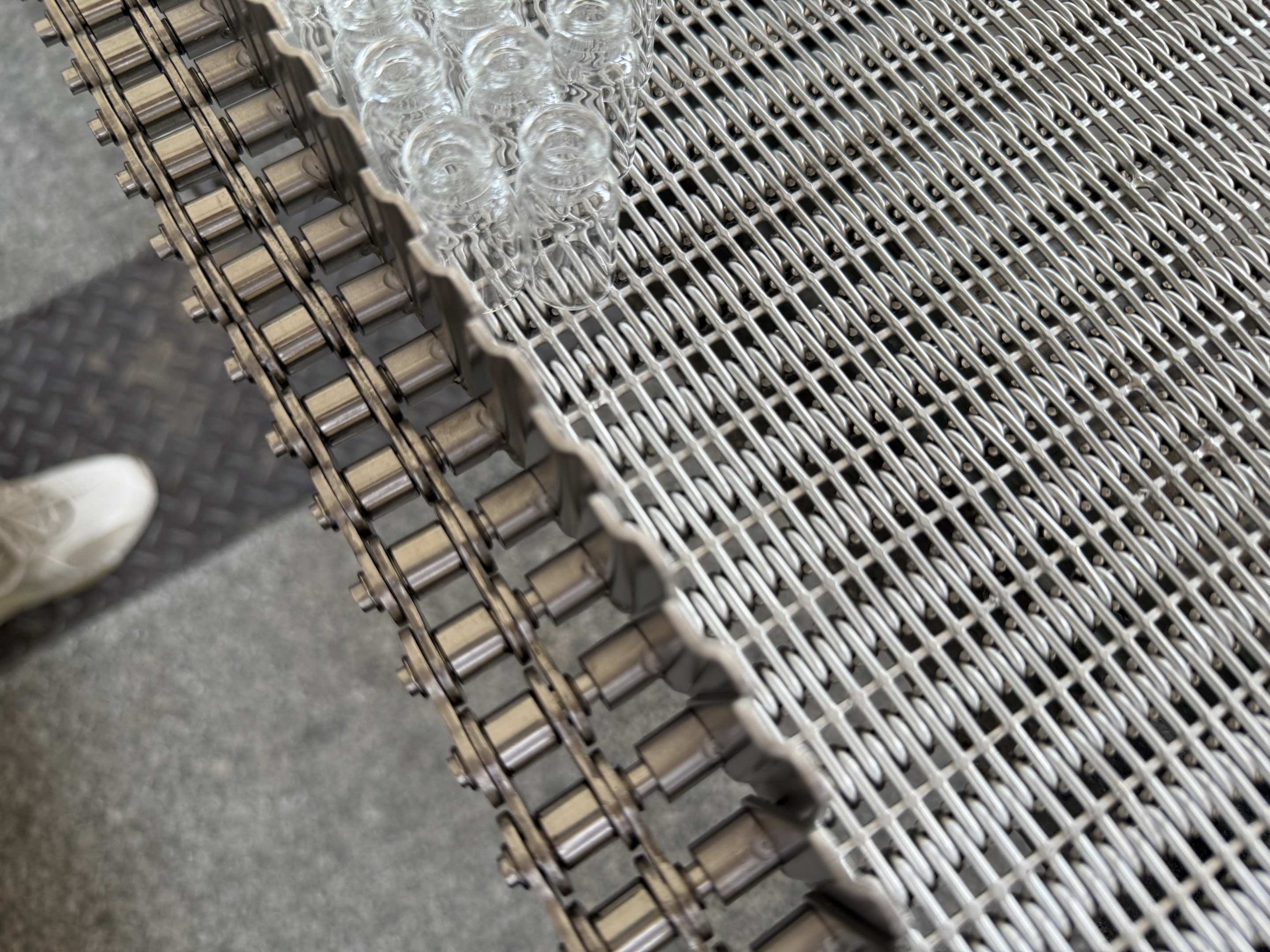 西林瓶輸送的眼鏡網帶