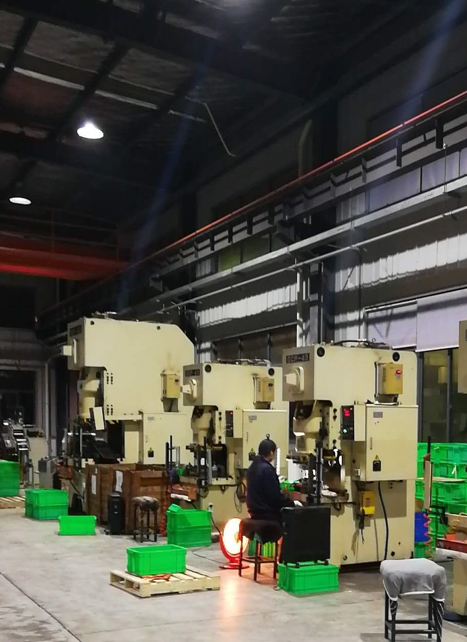 生產(chǎn)車(chē)間